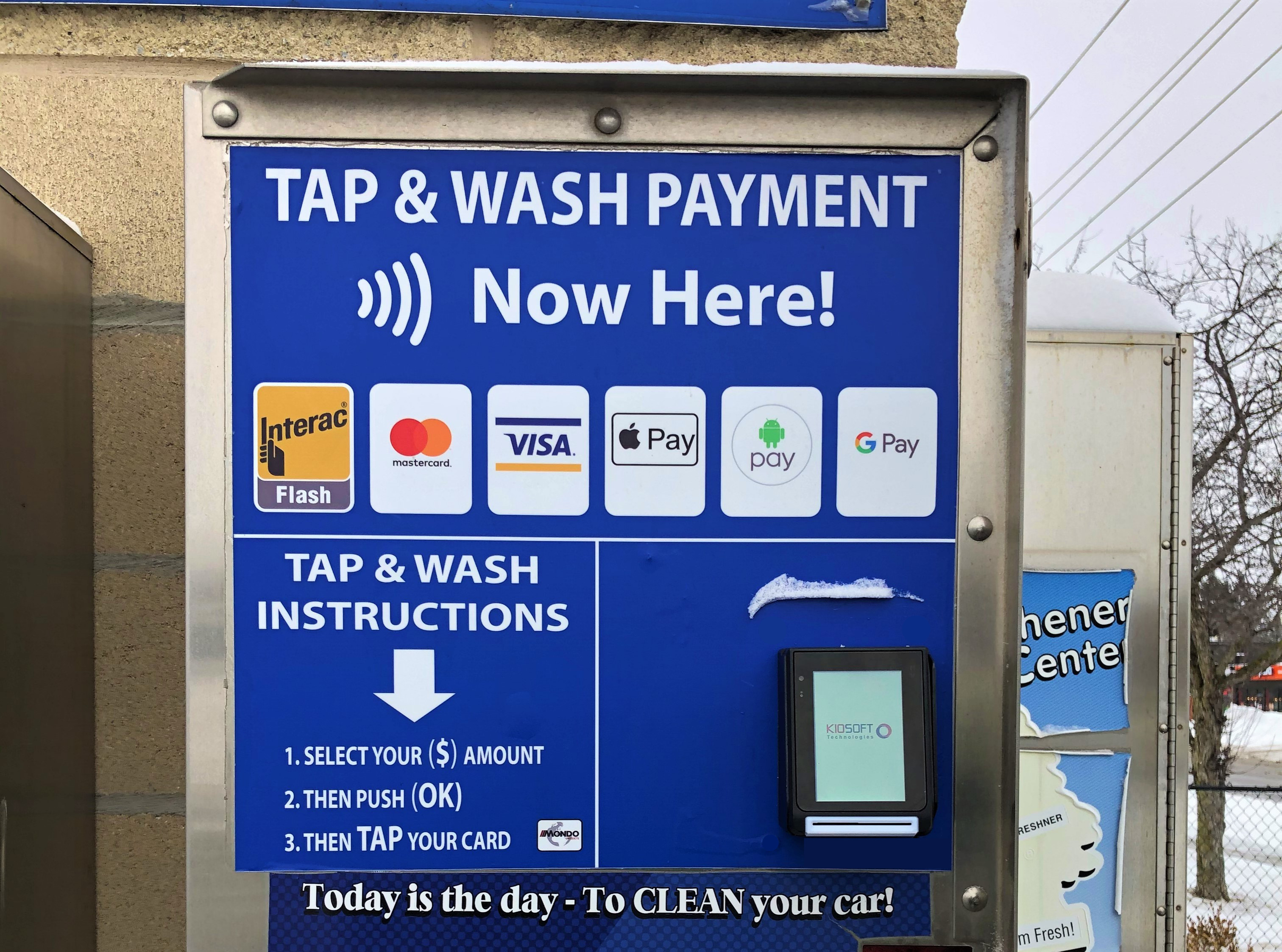 Kiosoft powered unattended payment readers at car wash